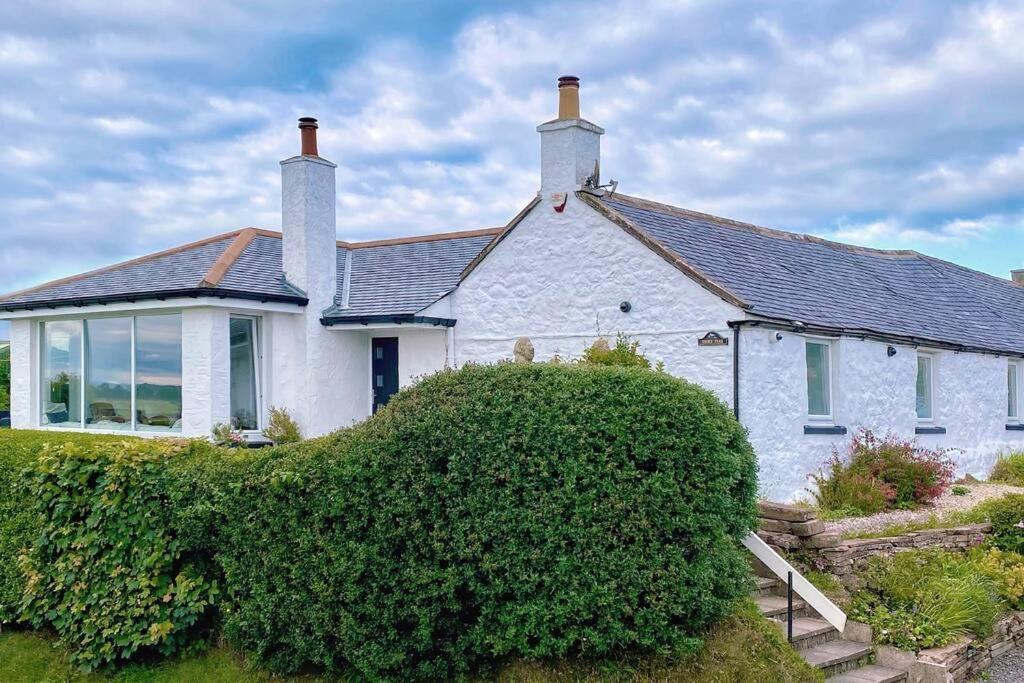 Shorepark - Waterfront Cottage With Stunning Views ダンフリーズ エクステリア 写真